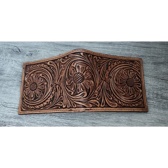 Mens Tan Leather Bi-fold Wallet Floral Tooled by Ranger Belt Company IWR-1B - Picture 5 of 10